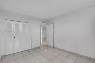 8320 NW 8th St, Miami, FL 33126 - Photo 29