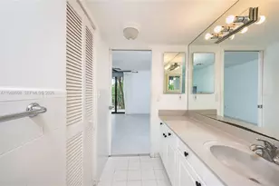 55 Ocean Ln Dr, Key Biscayne, FL 33149 - Photo 15