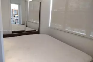 6039 Collins Ave, Miami Beach, FL 33140 - Photo 9