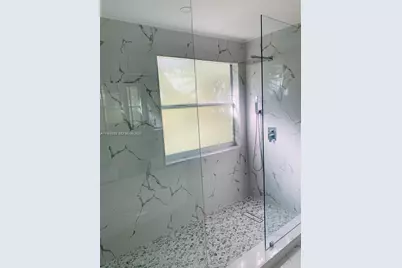 9454 NW 8th Cir, Plantation, FL 33324 - Photo 7