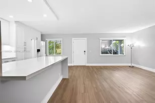 1301 SW 134th Way, Pembroke Pines, FL 33027 - Photo 21