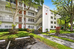 1301 SW 134th Way, Pembroke Pines, FL 33027 - Photo 3