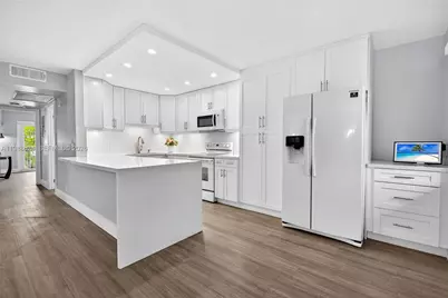 1301 SW 134th Way #313B, Pembroke Pines, FL 33027 - Photo 15
