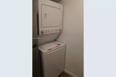 10016 NW 4th St #201, Pembroke Pines, FL 33024 - Photo 9