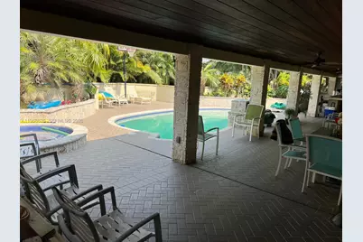 30705 SW 197th Ave, Homestead, FL 33030 - Photo 13
