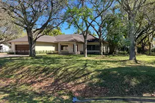 30705 SW 197th Ave, Homestead, FL 33030 - Photo 1