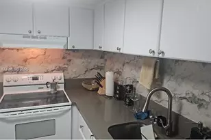 1000 West Ave, Miami Beach, FL 33139 - Photo 15