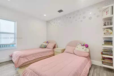 4928 SW 33rd Way, Hollywood, FL 33312 - Photo 21