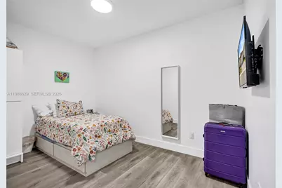 4928 SW 33rd Way, Hollywood, FL 33312 - Photo 21