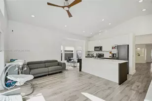 4928 SW 33rd Way, Hollywood, FL 33312 - Photo 7