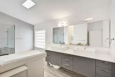 4928 SW 33rd Way, Hollywood, FL 33312 - Photo 25