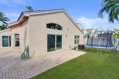 4928 SW 33rd Way, Hollywood, FL 33312 - Photo 39