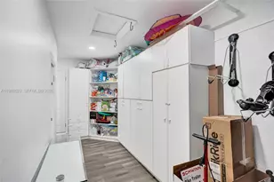 4928 SW 33rd Way, Hollywood, FL 33312 - Photo 37