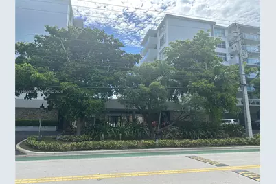 10000 W Bay Harbor Dr #PH4, Bay Harbor Islands, FL 33154 - Photo 1