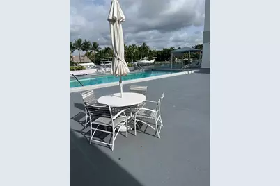10000 W Bay Harbor Dr #PH4, Bay Harbor Islands, FL 33154 - Photo 9