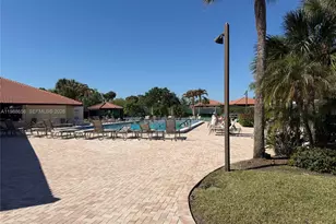 301 SW South River Dr, Stuart, FL 34997 - Photo 15