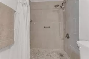 5271 SW 8th St, Miami, FL 33134 - Photo 11