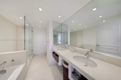 200 Ocean Lane Dr #1102, Key Biscayne, FL 33149 - Photo 11