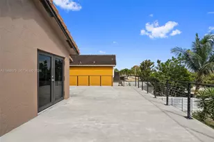 14888 SW 140th St, Miami, FL 33196 - Photo 3