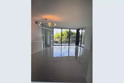 4000 Towerside Ter #609, Miami, FL 33138 - Photo 5