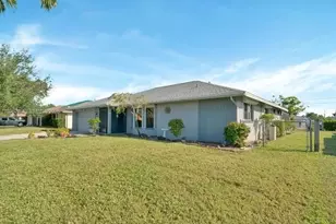 4145 SW 6th Pl, Cape Coral, FL 33914 - Photo 5