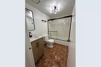 6091 W 22nd Ct #408, Hialeah, FL 33016 - Photo 7