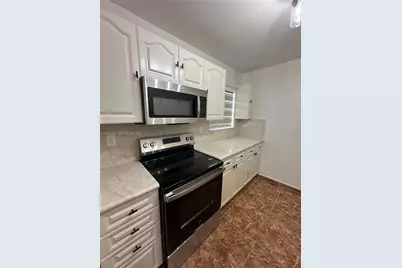 6091 W 22nd Ct #408, Hialeah, FL 33016 - Photo 3
