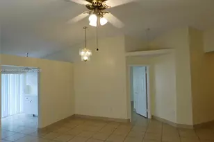 13439 NW 5th Ct, Plantation, FL 33325 - Photo 5