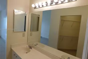 13439 NW 5th Ct, Plantation, FL 33325 - Photo 13