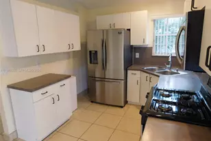 13439 NW 5th Ct, Plantation, FL 33325 - Photo 7