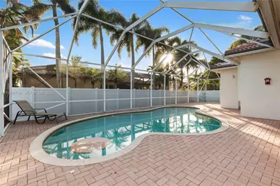 15966 SW 3rd St, Pembroke Pines, FL 33027 - Photo 5