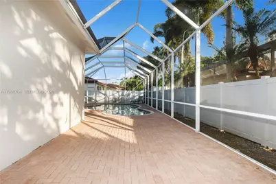 15966 SW 3rd St, Pembroke Pines, FL 33027 - Photo 47