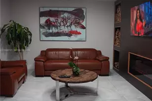 19262 NW 89th Ave, Hialeah, FL 33018 - Photo 17