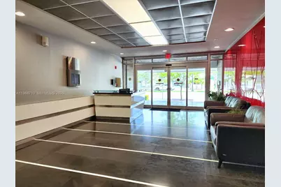 2450 Hollywood Blvd #CU404, Hollywood, FL 33020 - Photo 3