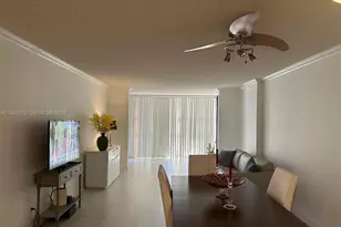 600 E Parkview Dr, Hallandale Beach, FL 33009 - Photo 19