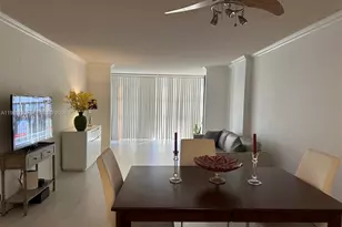 600 E Parkview Dr, Hallandale Beach, FL 33009 - Photo 29