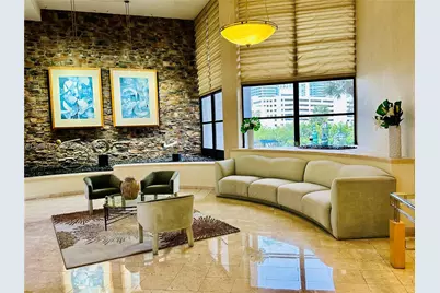 600 E Parkview Dr #316, Hallandale Beach, FL 33009 - Photo 5