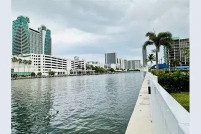 600 E Parkview Dr #316, Hallandale Beach, FL 33009 - Photo 3