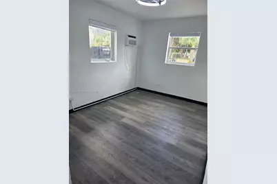 636 NW 14th Ter #1, Fort Lauderdale, FL 33311 - Photo 7