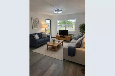 636 NW 14th Ter #1, Fort Lauderdale, FL 33311 - Photo 1