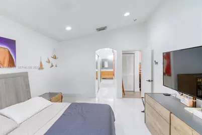 3464 SW 51st St, Hollywood, FL 33312 - Photo 23