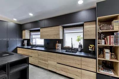 3464 SW 51st St, Hollywood, FL 33312 - Photo 15