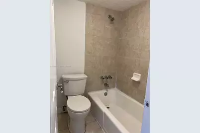 4251 NW 5th St #103, Plantation, FL 33317 - Photo 11