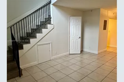 4251 NW 5th St #103, Plantation, FL 33317 - Photo 5