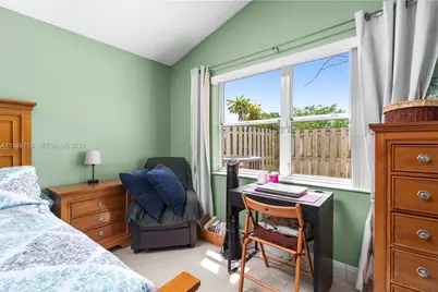 1199 SW 109th Ln, Davie, FL 33324 - Photo 27