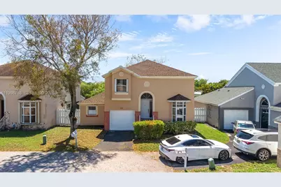 1199 SW 109th Ln, Davie, FL 33324 - Photo 1