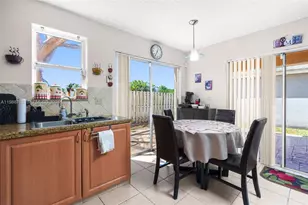 1199 SW 109th Ln, Davie, FL 33324 - Photo 35