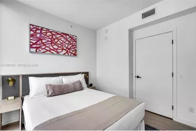 225 N Miami Ave #1701, Miami, FL 33131 - Photo 13