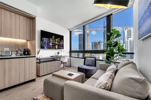 225 N Miami Ave, Miami, FL 33131 - Photo 7