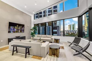 225 N Miami Ave, Miami, FL 33131 - Photo 29